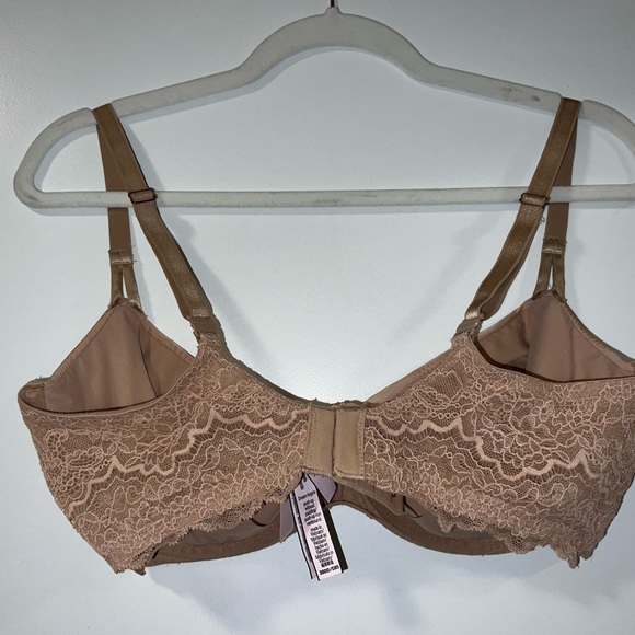 Victoria’s Secret Dream Angels Push Up without padding bra - Picture 2 of 2